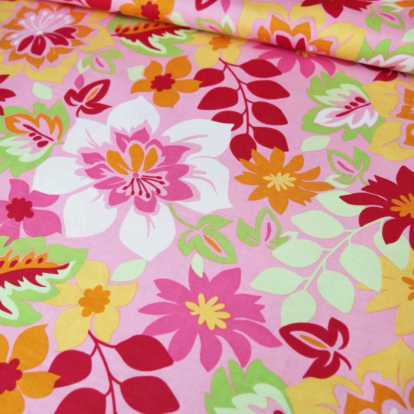 Baumwollstoff "XXL Blumen Ranken" Extravaganza von Riley Blake Designs - in zartrosa - Stoffe Kudellino - Bündchenstoffe, Jersey Stoffe und mehr...